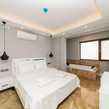 Fully Furnished Flat With Sea View In Antalya Apartmán Kaş