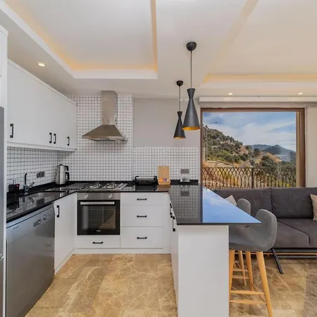 Appartement Fully Furnished Flat With Sea View In Antalya Kaş
