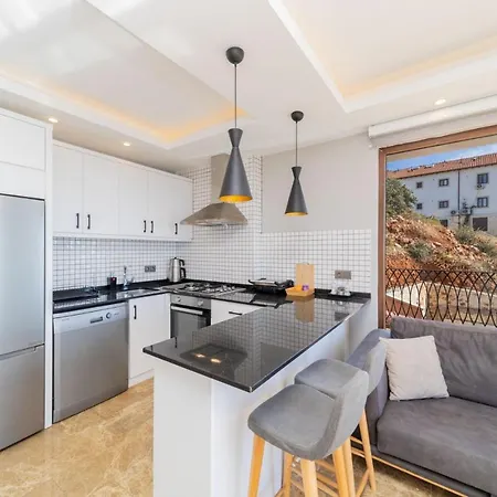 Fully Furnished Flat With Sea View In Antalya Appartement Kaş